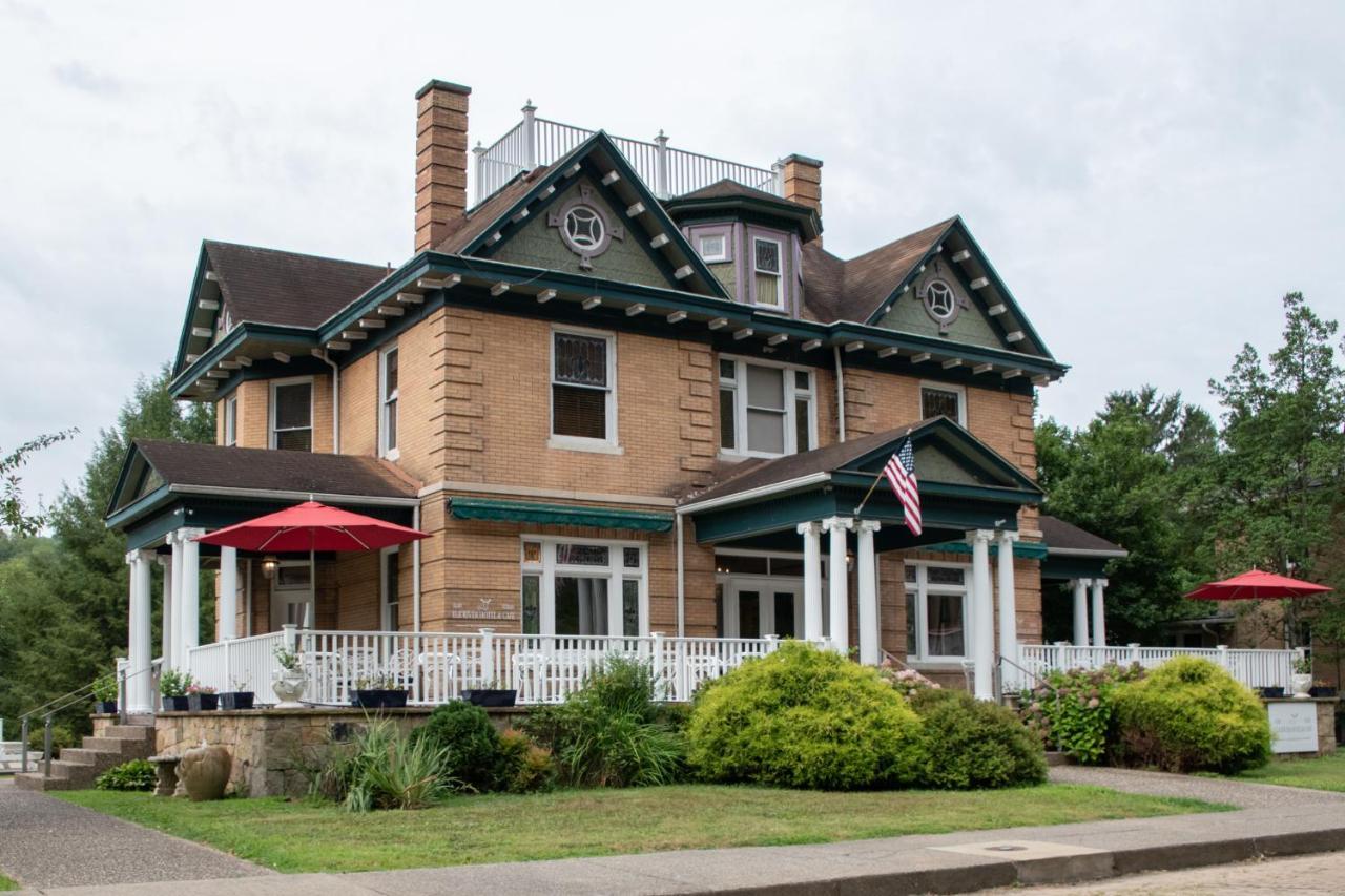 Elk River Hotel & Cafe Sutton Exterior photo
